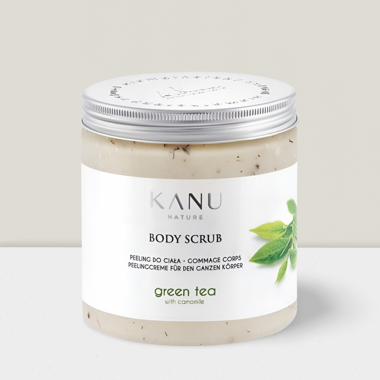 Kanu Nature - Orzeźwiająco Pielęgnacyjny Peeling do Ciała - Zielona Herbata i Rumianek - 350g