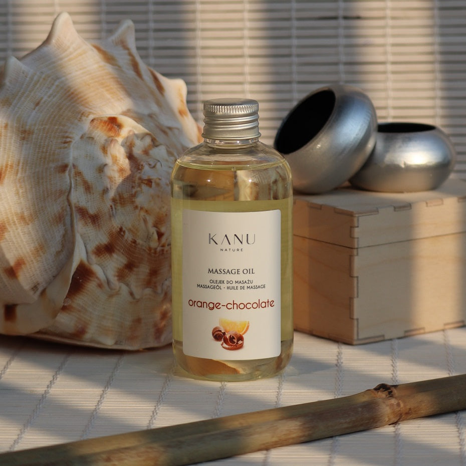 Kanu Nature - Nawilżający Olejek do Masażu - Świeża Pomarańcza i Czekolada - 200ml