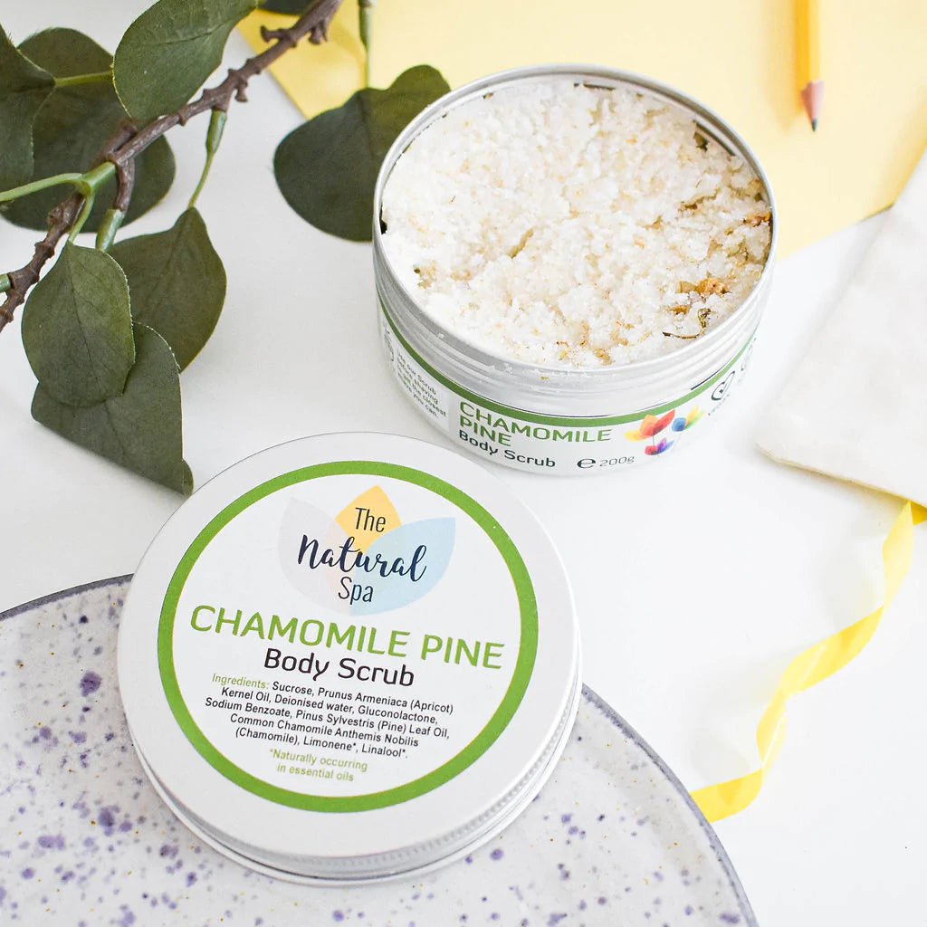 The Natural Spa Cosmetics Peeling do Ciała Sosna Rumiankowa - The Sttaight From Nature
